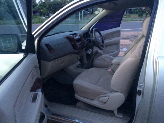 ขายวีโก้ปี48 สวยๆถูกๆมาแล้วครับ