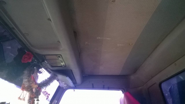 ขาย 6 ล้อ HINO FC2WHLA กระบะยาว 5.50 เมตร เครื่อง WO4D 120 แรงม้า คัสซีสวยตลอดเส้น แอร์เย็น ต้องเก็บสีหัวเก๋งกับฝาข้างกระบะ ทะเบียนพร้อมโอนครับ