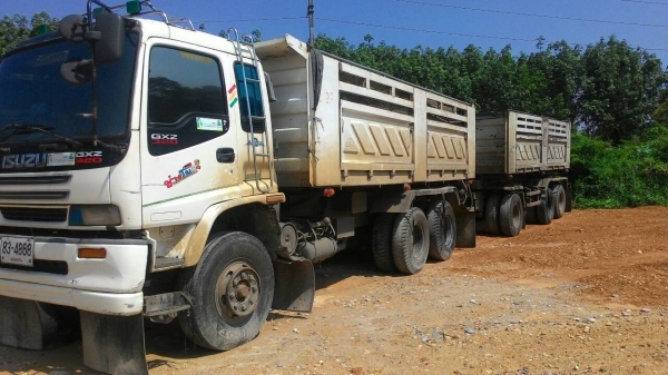 ขายดาวน์DECA270ดั้มแม่ลูกๆสามเพลาสามิตรรอนเฉียงสภาพพร้อมใช้โทร0856842587