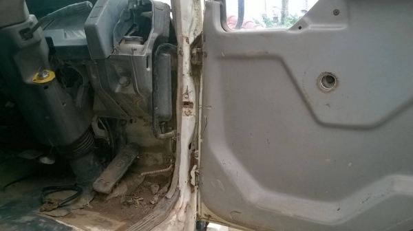 ขาย 10 ล้อดั้ม ไอ้หลง FN527M-TD ดั้ม KAC เครื่องเดิม 6D16 195 แรงม้า คัสซีสวย เกียร์ 10 สปีด เบรคใหญ่ ทะเบียนพร้อมโอนครับ