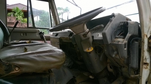 ขาย 10 ล้อดั้ม ไอ้หลง FN527M-TD ดั้ม KAC เครื่องเดิม 6D16 195 แรงม้า คัสซีสวย เกียร์ 10 สปีด เบรคใหญ่ ทะเบียนพร้อมโอนครับ