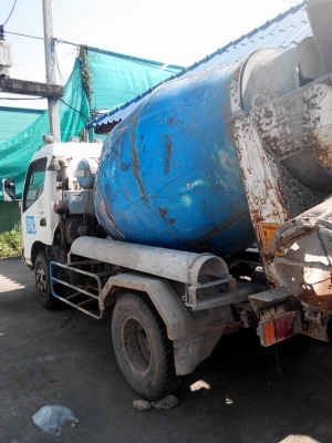 ขายรถโม่  2  คัน  ราคารวม 2  คัน สุดคุ้ม   ( 935000)