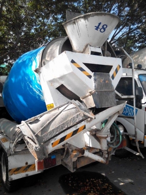 ขายรถโม่  2  คัน  ราคารวม 2  คัน สุดคุ้ม   ( 935000)