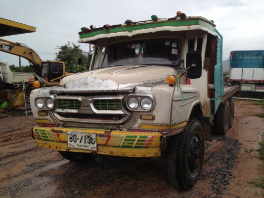 ขายรถเทเลอร์ บรรทุกแม็คโคร 2 เพลา  เครื่องลงเล่มแล้ว  ราคานี้ ( ขึ้นหางใหม่ให้ )