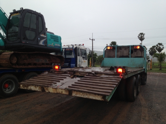 ขายรถเทเลอร์ บรรทุกแม็คโคร 2 เพลา  เครื่องลงเล่มแล้ว  ราคานี้ ( ขึ้นหางใหม่ให้ )