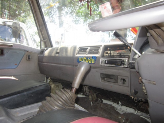 ขาย หกล้อโน่เมก้า 120 แท้ ปี 39  ยาว 5,50 ม. ราคา 500000