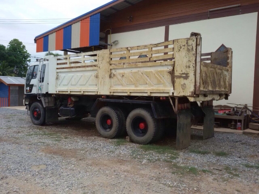 ขายรถบรรทุกสิบล้อดัมพ์ Hino 1M เครื่องเดิม 220 แรง 2 เพลา กระบะดัมพ์สามมิตร ทะเบียนพร้อม