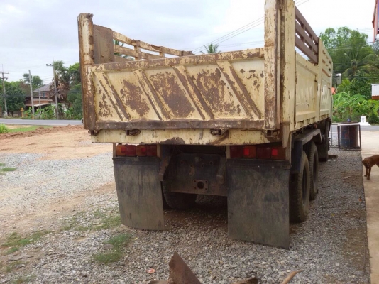 ขายรถบรรทุกสิบล้อดัมพ์ Hino 1M เครื่องเดิม 220 แรง 2 เพลา กระบะดัมพ์สามมิตร ทะเบียนพร้อม