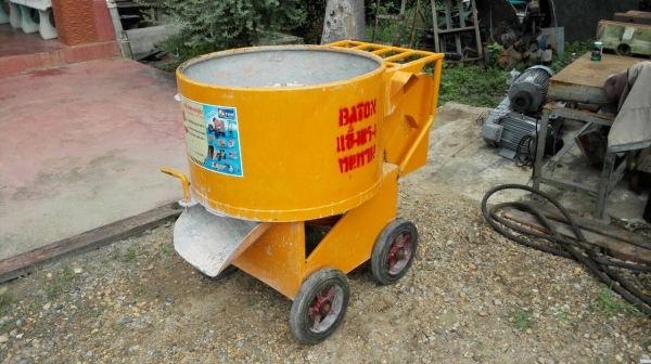Sale>>โม่ปูนฉาบ BATON (ไม่มีมอเตอร์) ต่อรองโทร 089-2499-123 นครปฐม