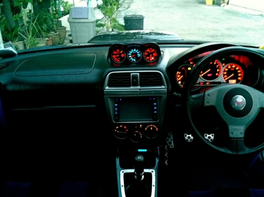 ขายSUBARU IMPREZA หน้าเหยี่ยว เครื่องคอเเดง 6สปีด ของแต่งนิดหน่อย ขายSUBARU IMPREZA หน้าเหยี่ยว เครื่องคอเเดง 6สปีด ของแต่งนิดหน่อย