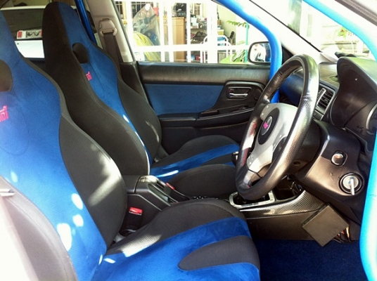 ขายSUBARU IMPREZA หน้าเหยี่ยว เครื่องคอเเดง 6สปีด ของแต่งนิดหน่อย ขายSUBARU IMPREZA หน้าเหยี่ยว เครื่องคอเเดง 6สปีด ของแต่งนิดหน่อย