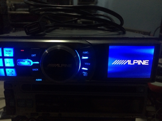 Alpine iDA-X001 24Bit 4V จอสี USB Ipod TV คุมกล่องCD ปรีเอ้า3ชุด มือ2 ญี่ปุ่น Alpine iDA-X001 24Bit 4V จอสี USB Ipod TV คุมกล่องCD ปรีเอ้า3ชุด มือ2 ญี่ปุ่น