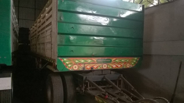 ขายลูกพ่วงดั้ม 3 คานแท้ ยาว 7 เมตร ยางเต็ม ทะเบียนพร้อมโอน ราคาต่อรองได้ ขายลูกพ่วงดั้ม 3 คานแท้ ยาว 7 เมตร ยางเต็ม ทะเบียนพร้อมโอน ราคาต่อรองได้