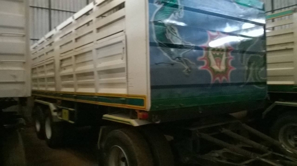 ขายลูกพ่วงดั้ม 3 คานแท้ ยาว 7 เมตร ยางเต็ม ทะเบียนพร้อมโอน ราคาต่อรองได้