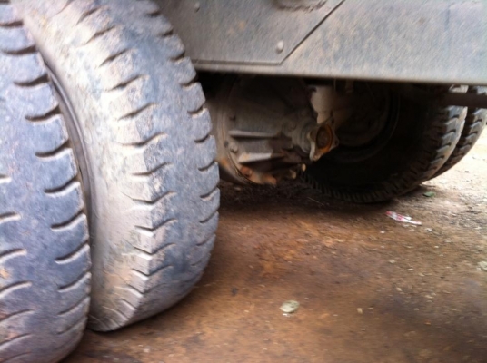 ขายเพืองท้ายJCM 1เพลา  เอาไปแปลงใส่ 6 ล้อ ราคา 42,000บาท