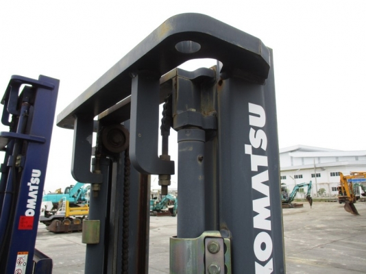 ขายด่วนรถยกKOMATSU FG15-18 ยก1.5ตันเสาสูง3เมตรปี2004ชั่วโม่งน้อย443รถนอกนำเข้ายังไม่เคยใช้งานในเมืองไทยเลย=รุ่นใหม่ขายถูกๆๆ