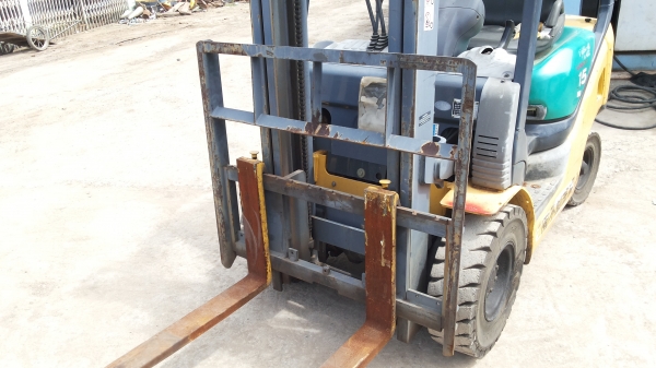 ขายด่วนรถยกKOMATSU FG15-18 ยก1.5ตันเสาสูง3เมตรปี2004ชั่วโม่งน้อย443รถนอกนำเข้ายังไม่เคยใช้งานในเมืองไทยเลย=รุ่นใหม่ขายถูกๆๆ