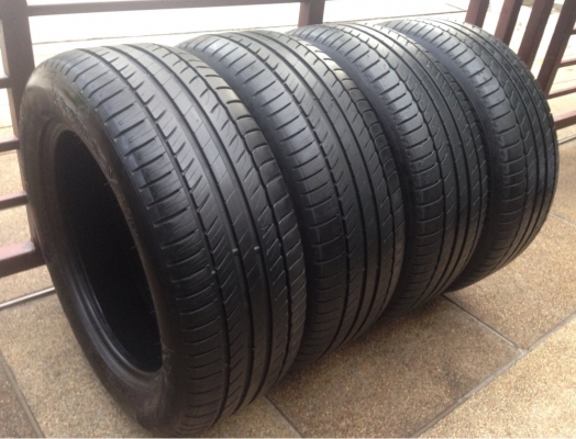 ยาง Michelin 235 55 17 สิ้นปี12 ราคาไม่แพง