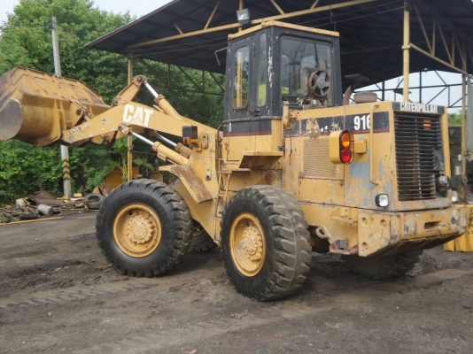 ขายรถตักล้อยาง CAT 916 เอกสารอินวอย ราคา 750000