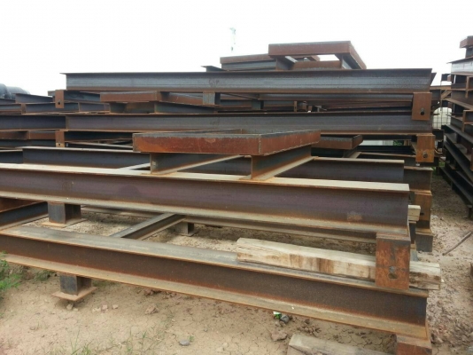 ขายเหล็กบีหน้า 300x300 ยาว 6 เมตรมี 100 ตัน หน้า 200 x 200 ยาว 2.5 เมตรมี 100 ตัน กิโลกรัมละ 16 บาท