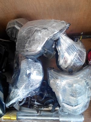 ขายเลนไฟหน้า honda msx 125 ccอื่นๆ และไฟท้ายอื่นหลายรุ่น ตามสภาพ สนใจติดต่อ 0898450560 ราคา 500บาท ขายเลนไฟหน้า honda msx 125 ccอื่นๆ และไฟท้ายอื่นหลายรุ่น ตามสภาพ สนใจติดต่อ 0898450560 ราคา 500บาท