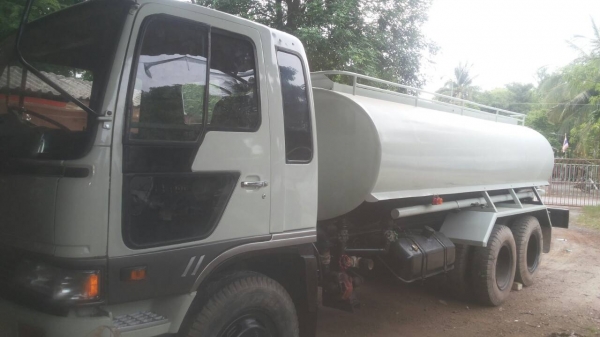 ขายด่วนครับ รถน้ำ HINO FF3H เครื่อง HO7D 195 บรรจุน้ำ 15,000 ลิตร ทำสีใหม่ครับ พร้อมใช้แล้วครับ