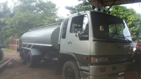 ขายด่วนครับ รถน้ำ HINO FF3H เครื่อง HO7D 195 บรรจุน้ำ 15,000 ลิตร ทำสีใหม่ครับ พร้อมใช้แล้วครับ