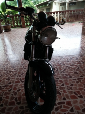 ขาย suzuki bandit400 ทะเบียนโอนภาษีไม่ขาดชื่อเจ้าของขายเอง ขาย suzuki bandit400 ทะเบียนโอนภาษีไม่ขาดชื่อเจ้าของขายเอง