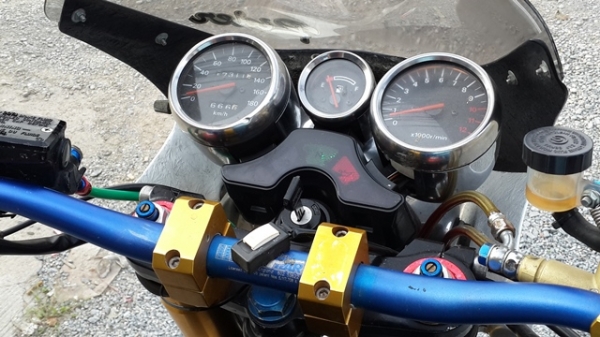 ขาย ซูซูกิ แบนดิท 1200cc. แต่งเต็มๆเครื่องสดๆรถพร้อมใช้ทะเบียนพร้อมโอน