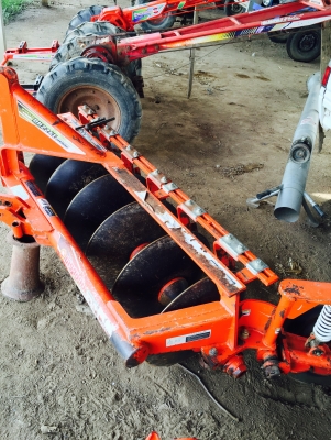 ขาย3608 รถสีเดิมๆไม่มีทำสี เครื่องดี เกียดี ไฮดี