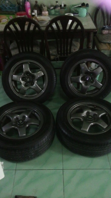 ปรับราคาขายถูกๆล้อสกายลายขอบ16-6.5พร้อมยางปี13สวยๆ(ออฟขับหลังล้อแข็งๆ)
