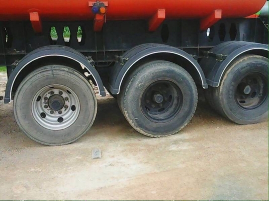 ขายด่วน! ถังบรรจุน้ำ 32000ลิตร 12ล้อ ขายด่วน! ถังบรรจุน้ำ 32000ลิตร 12ล้อ