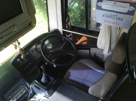ขายรถบัสโรงเรียน สภาพดีพร้อมให้งาน