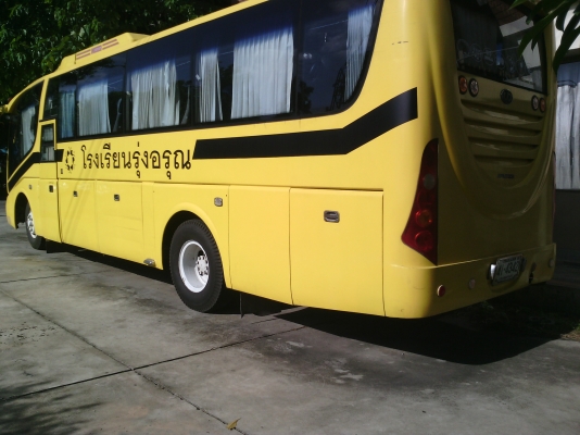 ขายรถบัสโรงเรียน สภาพดีพร้อมให้งาน