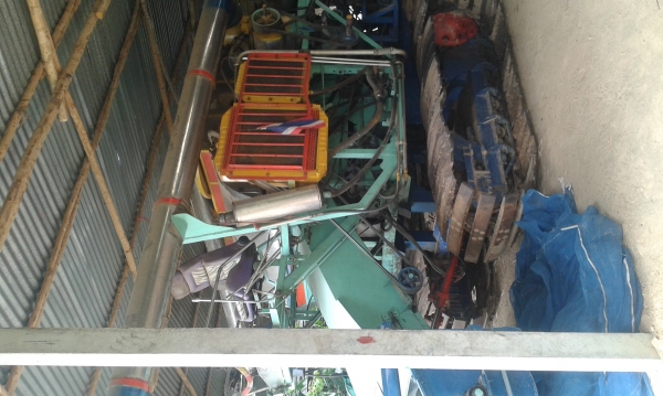 ขายคับรถเกี่ยวข้าวไทยเจริญ รถสวย คล่องตัว ตัวเดินใหม่เครื่องแรง อีซุซุ 200 กว่า ขาย460000 คับ