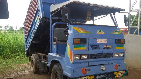 อีแต๋นด้ำพร้อมเครื่องอีสุๆยกหัวได้