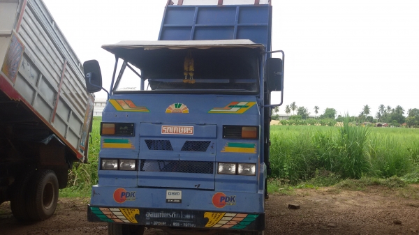 อีแต๋นด้ำพร้อมเครื่องอีสุๆยกหัวได้