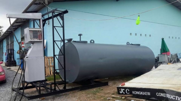 ขายถังน้ำมัน9,000ลิตร พร้อมระบบหัวจ่าย สภาพพร้อมใช้งาน สนใจโทร 090-8588220คุณนะ 093-3258446คุณบิว ID:narong498 หรือเข้าดูสินค้าอื่นๆได้ที่ www.truck.in.th/498 หรือเพจFacebook ณรงค์ ซื้อขายรถมือสอง (เว็บไซต์ส่วนตัว) หรือFacebook ตลาดรถมือสอง คุณนะ