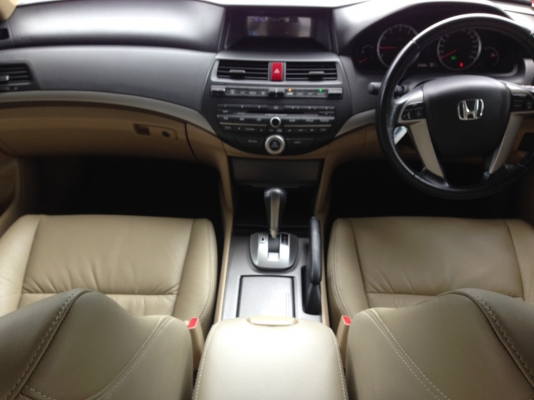 Honda Accord 2008-2.0E เชื้อเพลิง เบนซิล+LPGโดนัท Honda Accord 2008-2.0E เชื้อเพลิง เบนซิล+LPGโดนัท