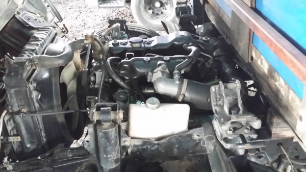 ขายNKR4ล้อไม่ติดเวลาป้ายเล็ก2500cc88แรงดีเซล