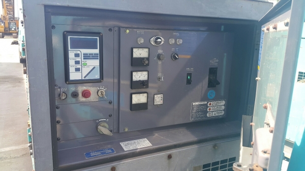 ขายเครื่องปั่นไฟDENYO DCA-150ESK สนใจติดต่อ หนึ่งNDTT 061-4194021