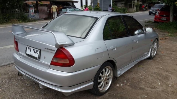 ขาย Mitsubishi lancer ท้ายเบ้นซ์ เกียร์ออโต้ ชุดแต่งรอบคัน ราคา 108,000 บาท ++++ ขาย Mitsubishi lancer ท้ายเบ้นซ์ เกียร์ออโต้ ชุดแต่งรอบคัน ราคา 108,000 บาท ++++