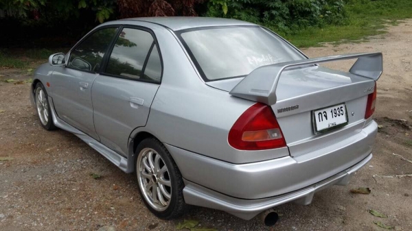 ขาย Mitsubishi lancer ท้ายเบ้นซ์ เกียร์ออโต้ ชุดแต่งรอบคัน ราคา 108,000 บาท ++++ ขาย Mitsubishi lancer ท้ายเบ้นซ์ เกียร์ออโต้ ชุดแต่งรอบคัน ราคา 108,000 บาท ++++