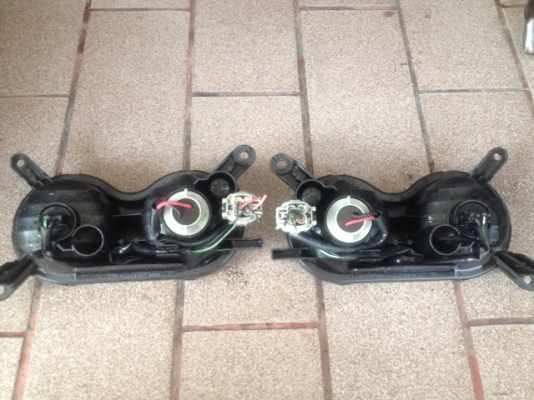 ไฟเลียวหน้า NISSAN CUBE ของเก่าญี่ปุ่นสภาพดีคู่ละ