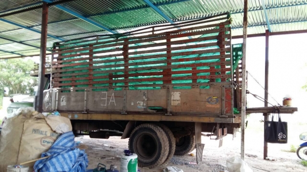ขายด่วน ISUZU 2 คัน ราคา 400000 บาท