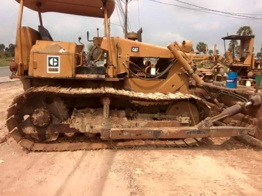 ขายรถแทร็กเตอร์ CAT รุ่นD4E สภาพพร้อมใช้งาน สนใจโทร 090-8588220คุณนะ 093-3258446คุณบิว ID:narong498 หรือเข้าดูสินค้าอื่นๆได้ที่ www.truck.in.th/498 หรือเพจFacebook ณรงค์ ซื้อขายรถมือสอง (เว็บไซต์ส่วนตัว) หรือFacebook ตลาดรถมือสอง คุณนะ