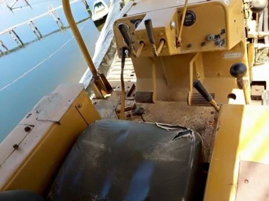 ขายรถแทร็กเตอร์ CAT รุ่นD4E สภาพพร้อมใช้งาน สนใจโทร 090-8588220คุณนะ 093-3258446คุณบิว ID:narong498 หรือเข้าดูสินค้าอื่นๆได้ที่ www.truck.in.th/498 หรือเพจFacebook ณรงค์ ซื้อขายรถมือสอง (เว็บไซต์ส่วนตัว) หรือFacebook ตลาดรถมือสอง คุณนะ