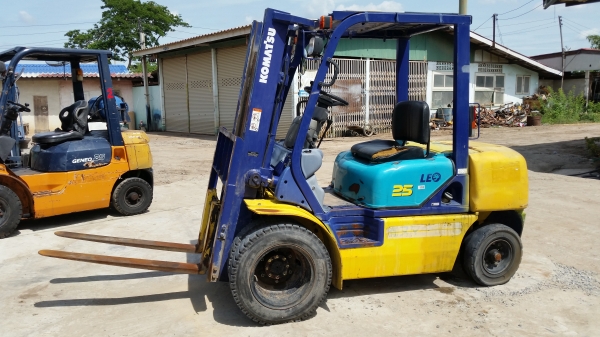 ขายด่วนรถยก ขายด่วนรถยก