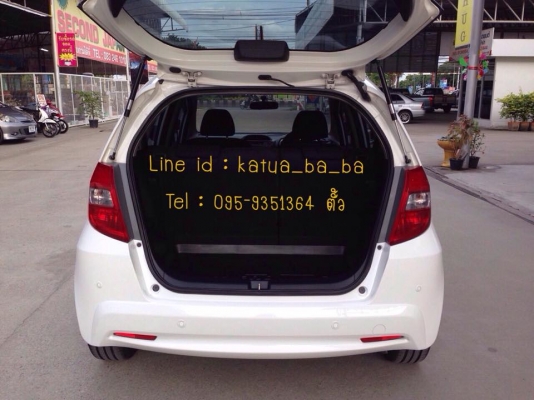 HONDA JAZZ ปี 2011-1.5s as (airbag abs) ฟรีดาวน์