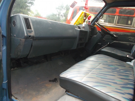 ขาย !! ISUZU NPR 57L สภาพสวย